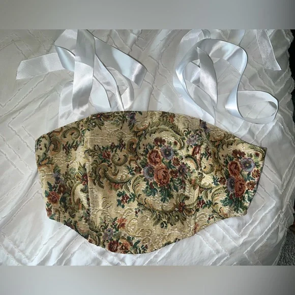 Floral Print Tie Shoulder Zip Back Crop Top brand new without tags - Picture 6 of 10